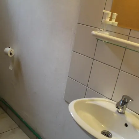 Chillton Hostel Hostel *